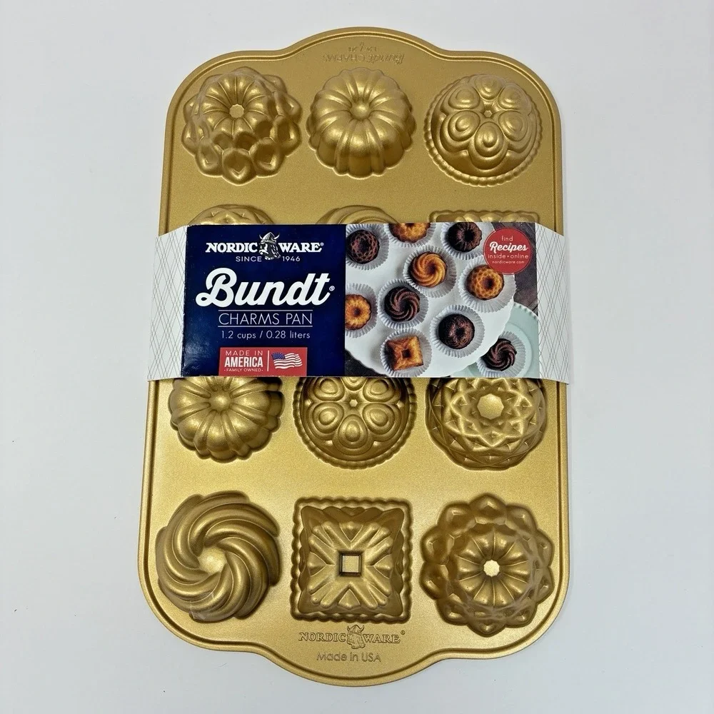 Nordic Ware Bundt Charms Gold Mini Cake Pan 1.2 Cup Premier Collection New